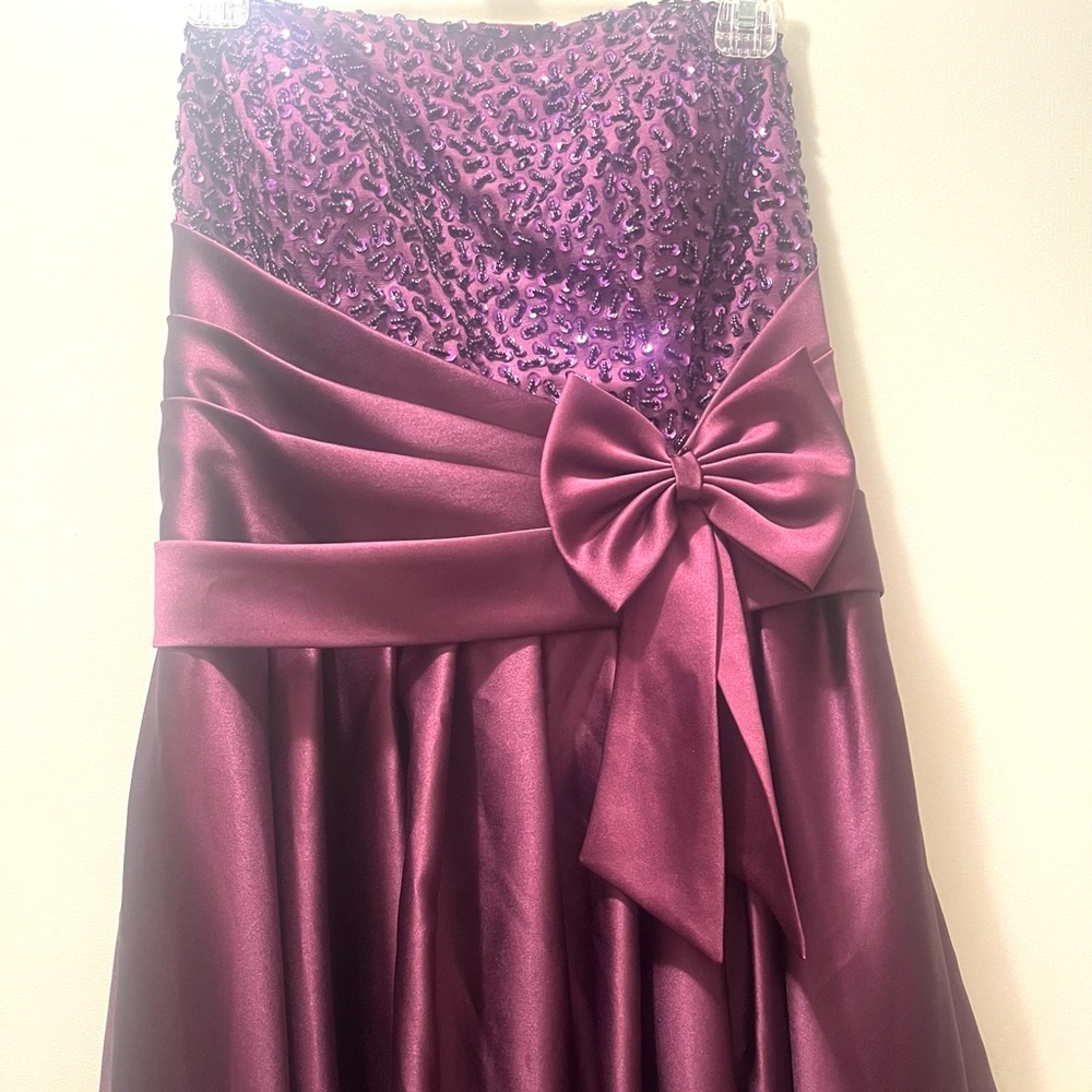 Vintage!  Purple satin sequin strapless formal cocktail dress size 12, NWT